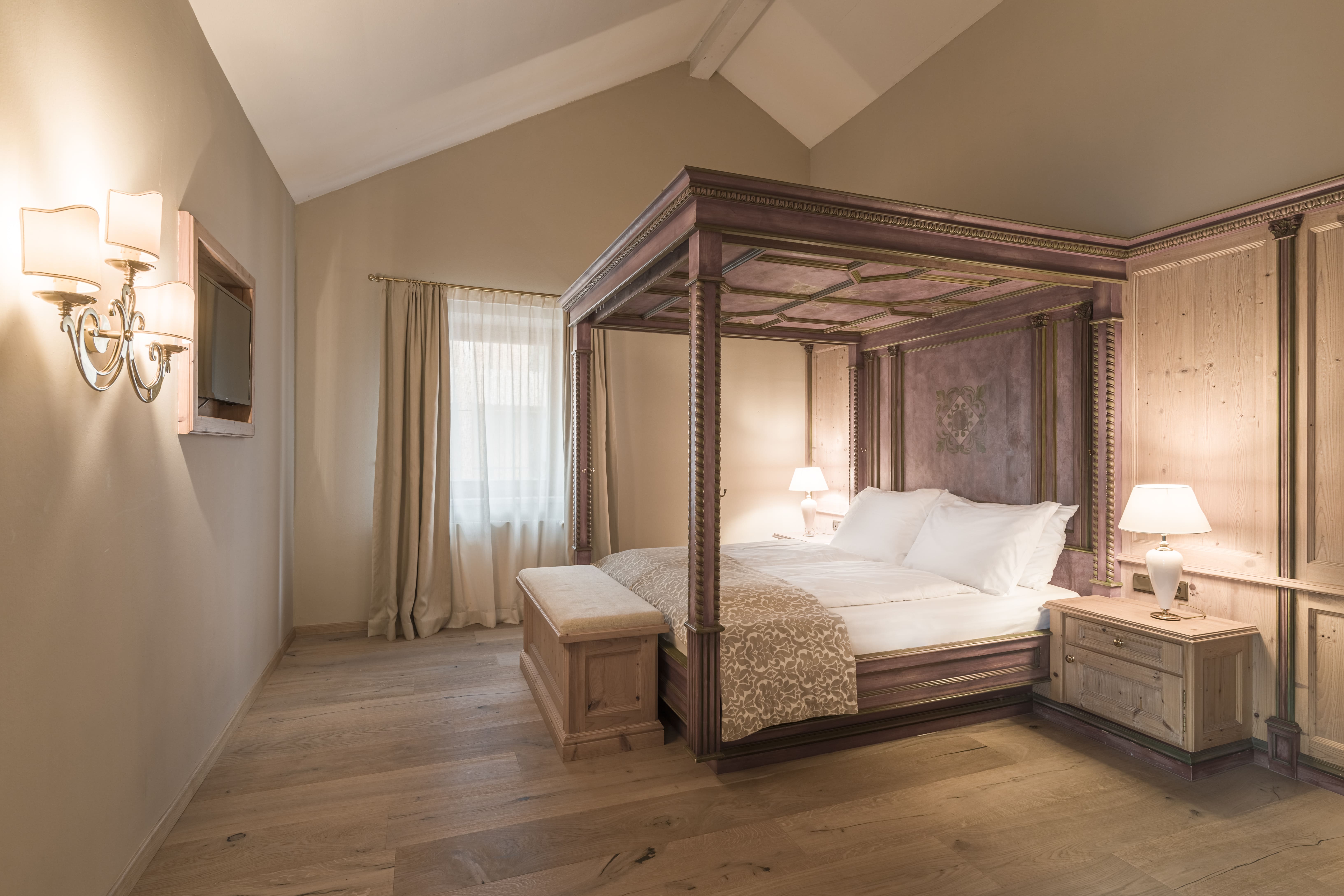 Hotel Engel Gourmet & Spa a Nova Levante tra spa panoramica e Dolomiti