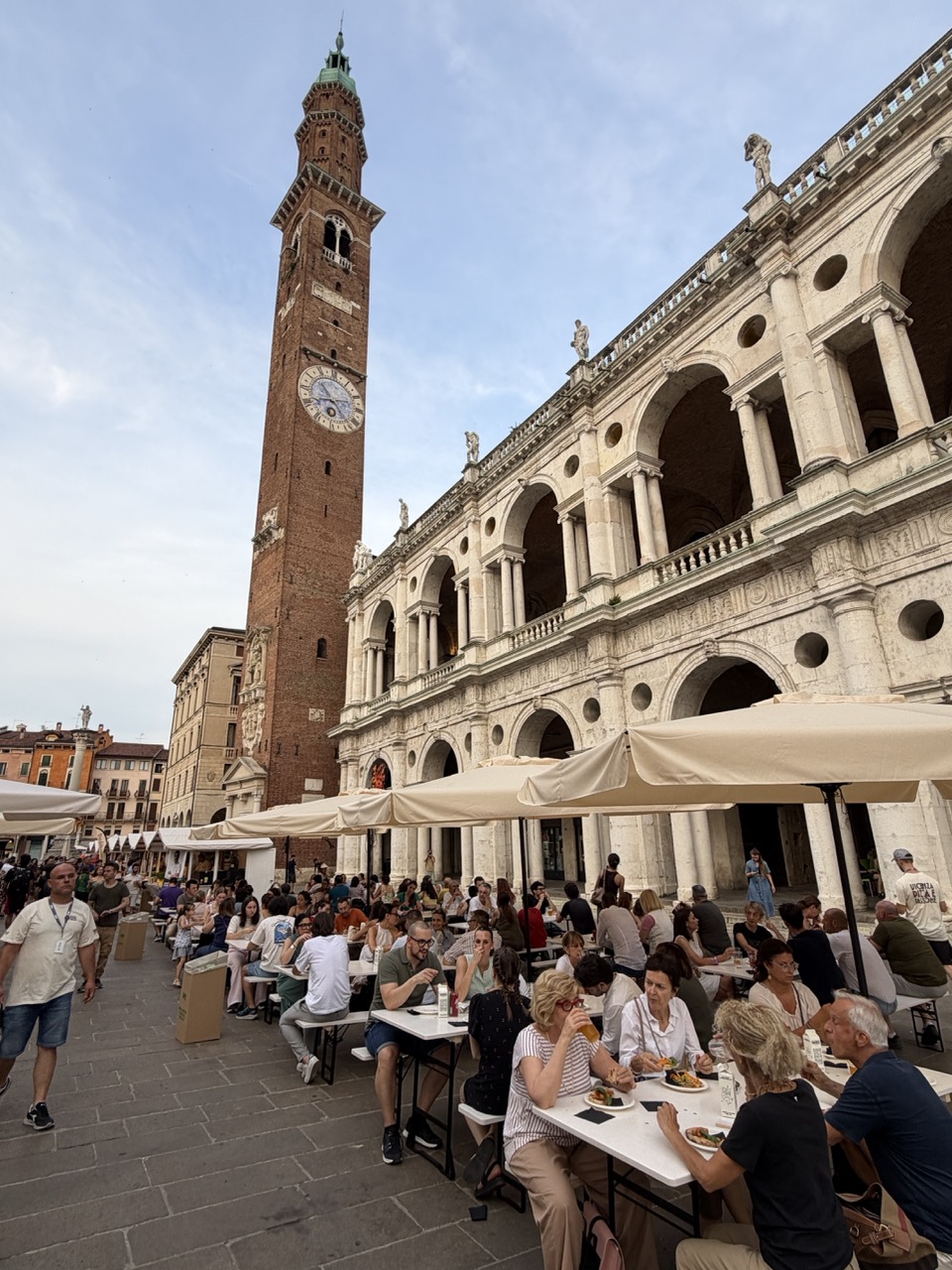 Pizza in Piazza Vicenza