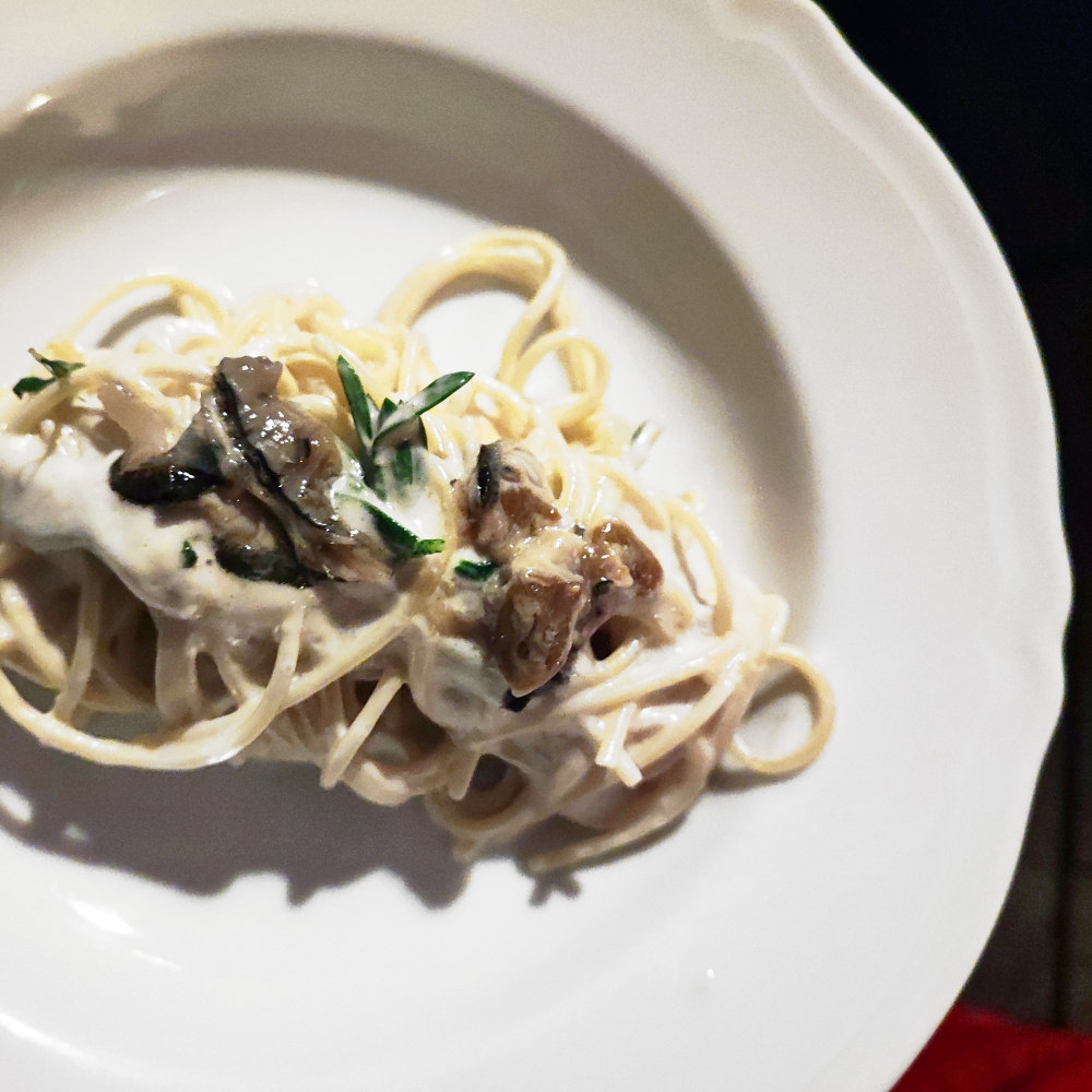 Spaghetti freddi con ostrica e paccasassi di Gurdulù a Firenze