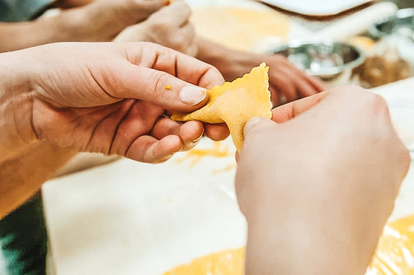 Prodotti Senza Glutine: la preparazione dei tortelli di Spiga Emilia