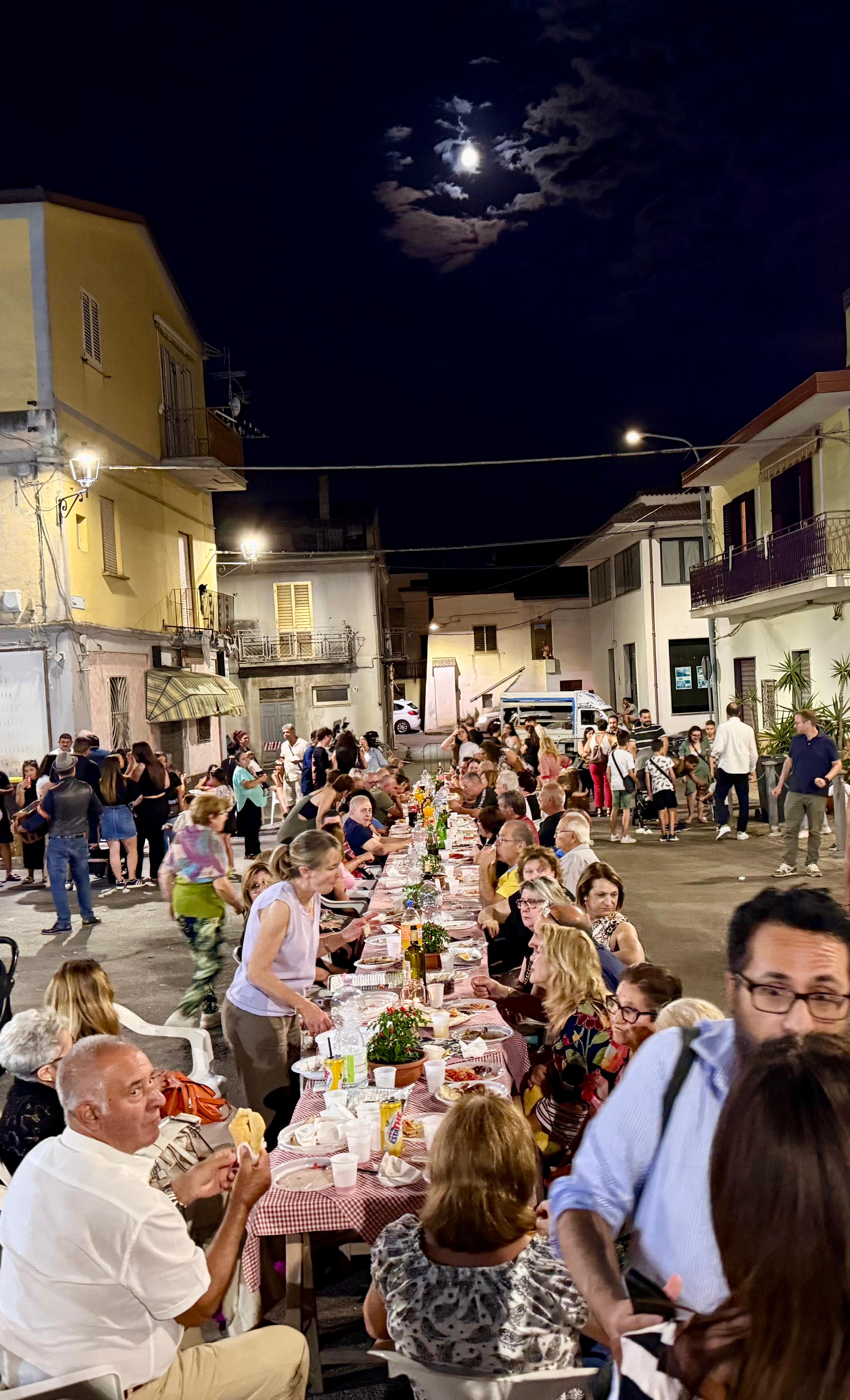 Tavolata Incantata Lauropoli e Doria