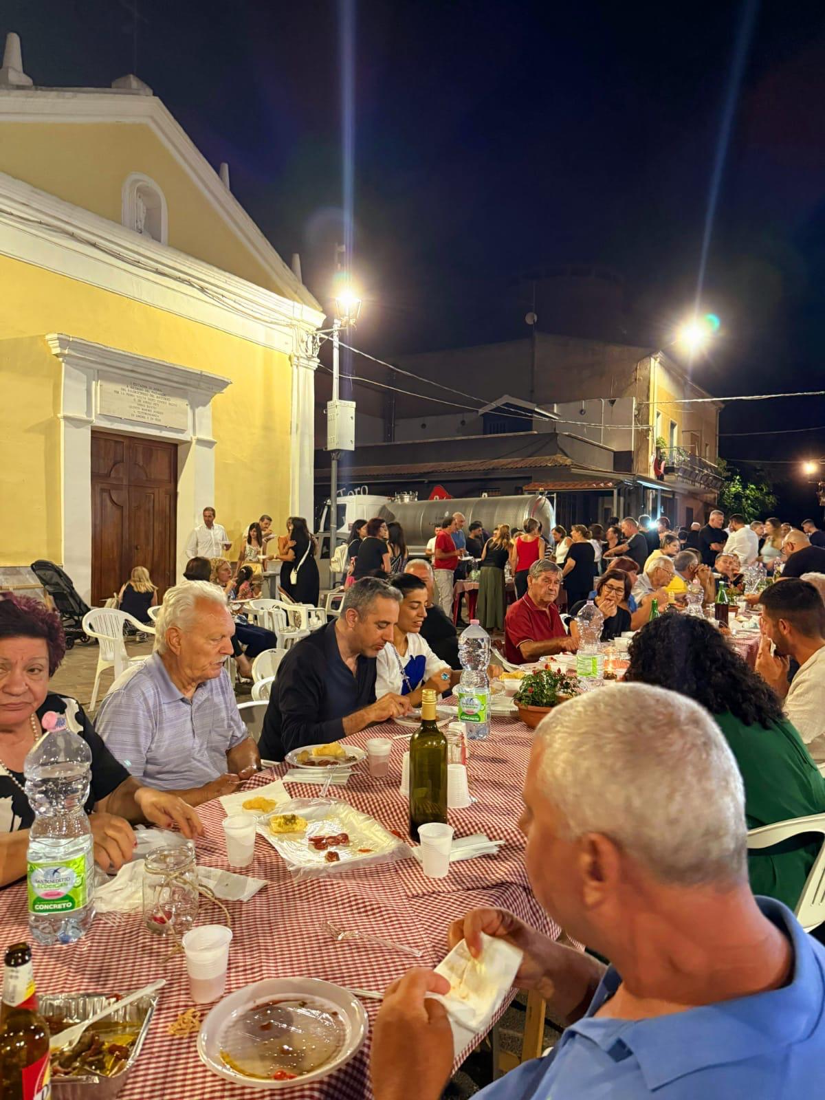 Tavolata Incantata Lauropoli e Doria