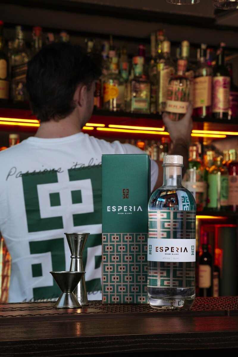 esperia rum